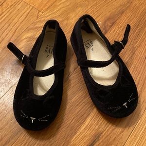 Gap Velvet Mary Jane Cat Shoes